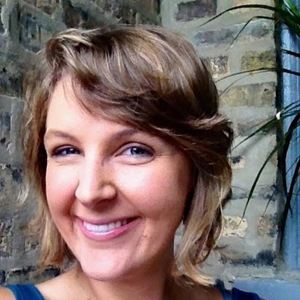 Meet your Posher, Cynthia
